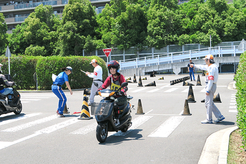 二輪車安全運転神奈川県大会の開催 神奈川県交通安全協会